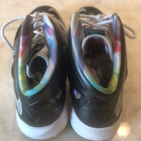 LEBRON 10 (X) PRISM ATHLETIC SHOES - Picture 3 of 8